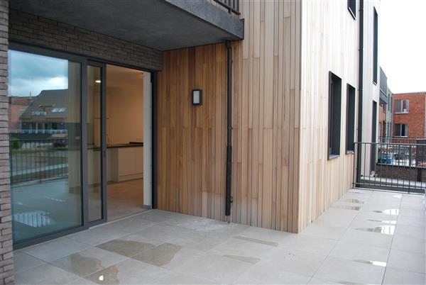 Modern nieuwbouw appartement met lift en groot terras te huur in Nieuwkerken-Waas