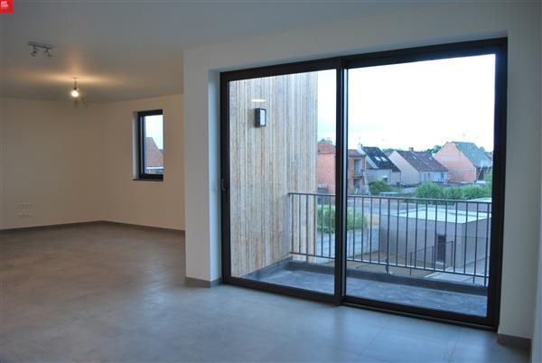 Modern nieuwbouw appartement met lift en terras te huur in Nieuwkerken-Waas