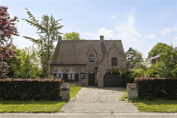 Vrijstaande woning in groene omgeving, vlakbij centrum De Pinte