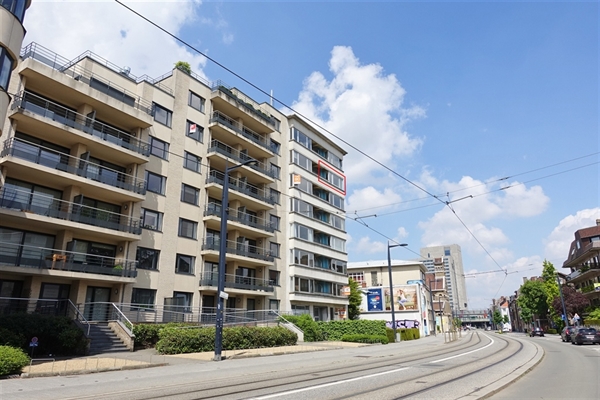Centraal gelegen appartement met terras te huur in Gent