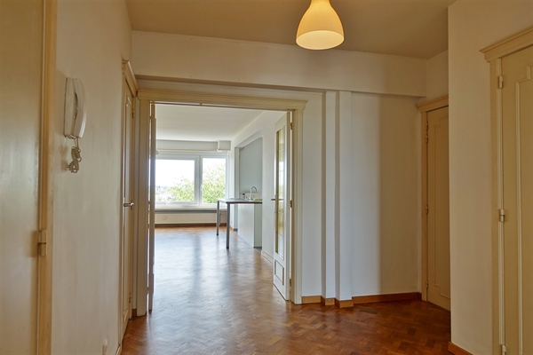 Centraal gelegen appartement met terras te huur in Gent