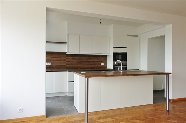 Centraal gelegen appartement met terras te huur in Gent