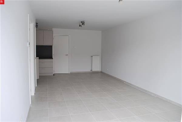 Modern gelijkvloers nieuwbouwappartement met groot zonneterras te huur in Sint-Niklaas