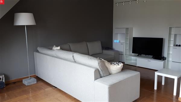 Tof dakappartement nabij Waasland shoppingcenter met 2 slaapkamers te huur te Sint-Niklaas