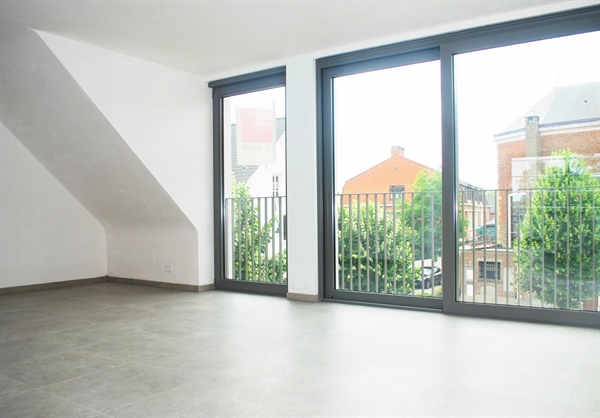 Modern nieuwbouw duplex te huur in Destelbergen