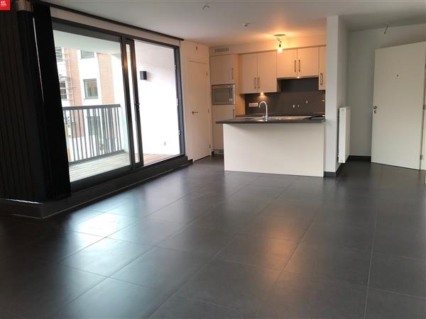 Ruim duplex appartement met 3 slaapkamer in Sint Niklaas
