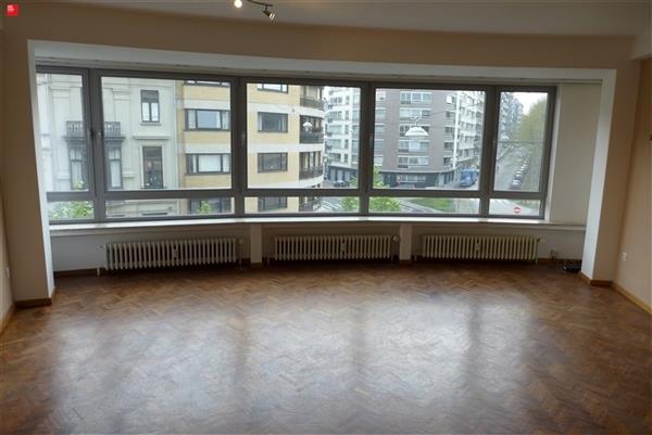 Ruim 2 slaapkamer appartement te huur in Gent
