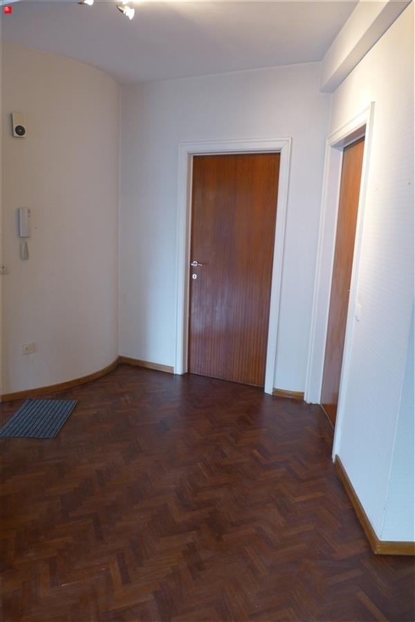 Ruim 2 slaapkamer appartement te huur in Gent