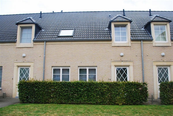 Instapklare woning met 3 slpk te huur in Laarne