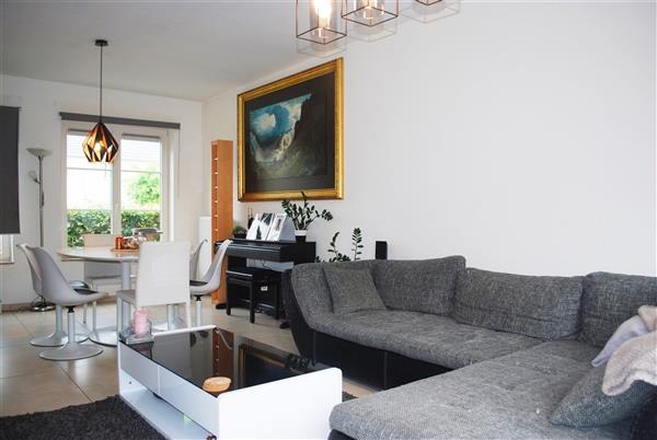 Instapklare woning met 3 slpk te huur in Laarne