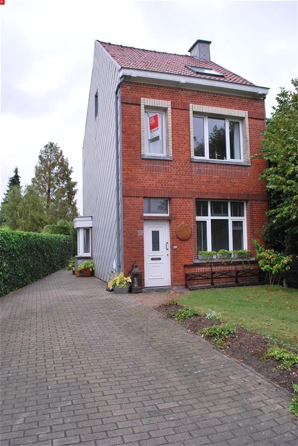 Zonnige instapklare woning met 3 slaapkamers in Belsele.