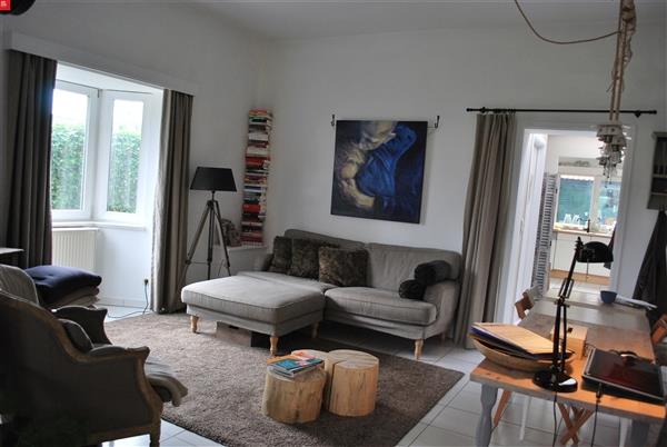 Zonnige instapklare woning met 3 slaapkamers in Belsele.