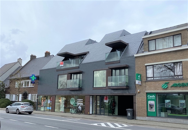 Appartement met 2 slpk, 2 badk en garage