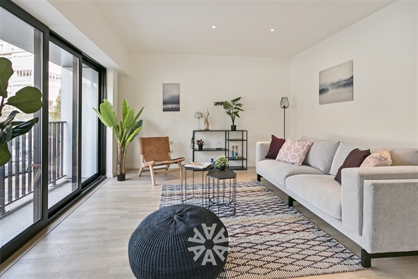 Luxueus 2 slaapkamer appartement gelegen op het Francois Laurentplein