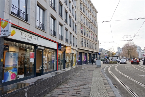 Handelsgelijkvloers te huur aan Kouter Gent