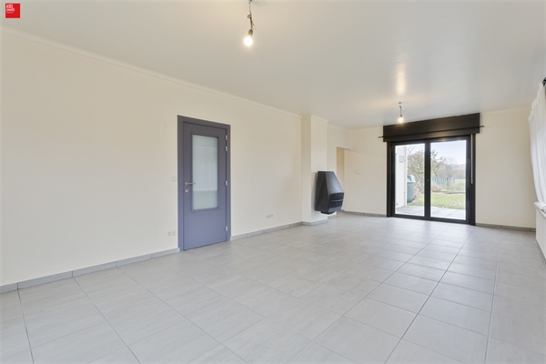 Ruime villa met tuin te huur in De Pinte