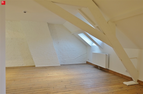 Nieuw dakappartement te huur aan station Gent