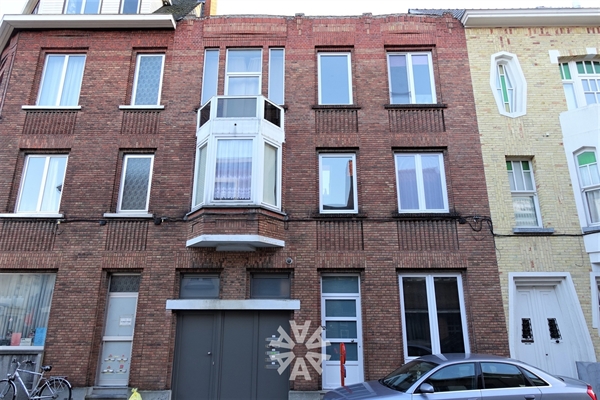 Te koop opbrengsteigendom/meergezinswoning vlakbij Gent-Sint-Pietersstation Gent