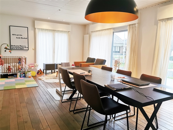 Woning met 2 slpk, tuin en garage te huur in Destelbergen