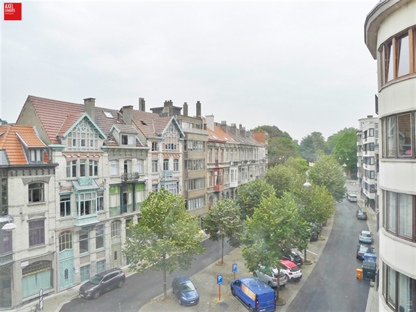 Hoekappartement op uitstekende locatie nabij Gent-Sint-Pieters