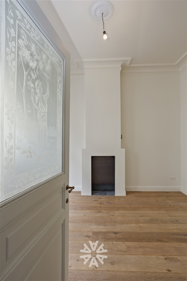 Gerenoveerde burgerwoning in het Prinsenhof met groot terras!
