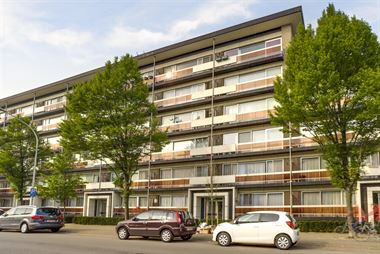 Te koop - Merksem - appartement op gelijkvloerse verdieping met 2 slaapkamers en ruime kelderberging (lift tot -1) - Tevens extra faciliteiten in het ...