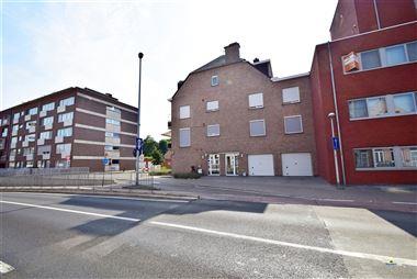 WORK IN PROGRESS: Subliem licht hoek duplex appartement met meerdere mogelijkheden en een bewoonbare oppervlakte van 287m²!
Het ruime duplex appar...