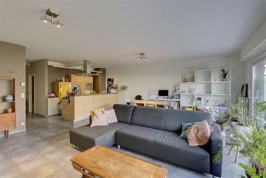 TE KOOP - HOBOKEN - Recent gelijkvloers appartement met 2 slpks en ruime tuin op een gevelbreedte van 7 meter!
Mogelijkheid voor het aankopen van een...
