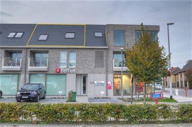 Zeer stijlvol appartement in het centrum van Kalmthout! Dit appartement beschikt over een woonruimte met open keuken, een ruime slaapkamer met ensuite...