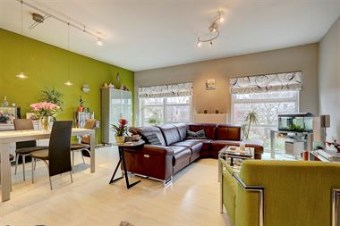 Appartement te koop met 1 slaapkamer aan het centrum van Wilrijk.
Dit appartement is gelegen op een tweede verdieping van een klein gebouw aan de B...