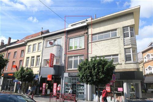 Duplex/triplex a louer à WAVRE (1300)