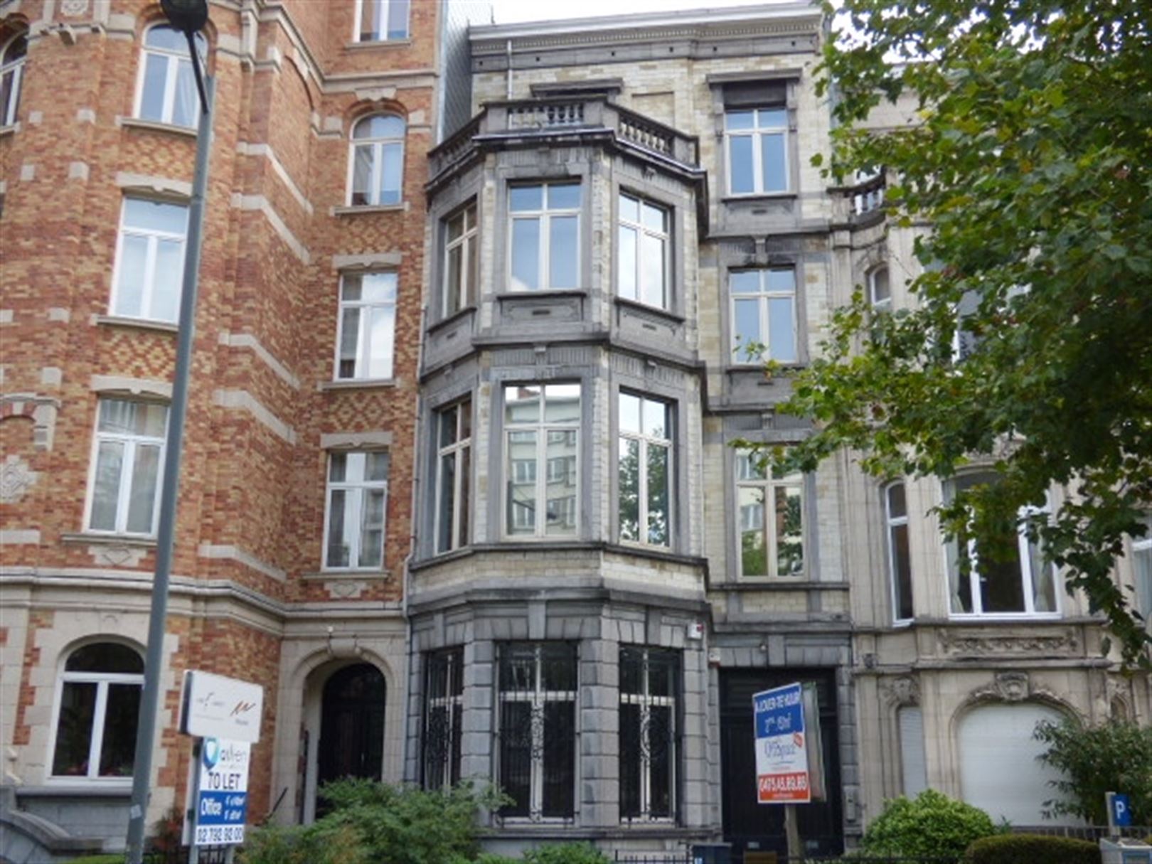 Petillon Boulevard Louis Schmidt 1040 Etterbeek Belgique