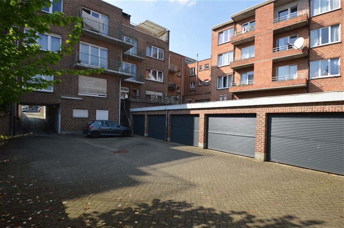 à louer - Structura